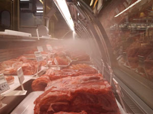 <b>Aqualife</b> sigue instalando su innovadora y eficaz solución contra el resecamiento de la carne expuesta en vitrinas: <i>sistemas de humidificación para vitrinas de carne</i>.