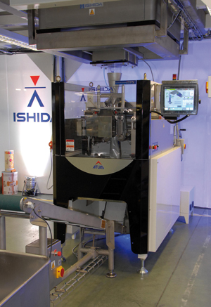 <b>Ishida Europe</b> ha introducido la <i>tecnología ultrasónica</i> en su amplia gama de fabricación de envases. El nuevo Atlas 203-USS que ha presentado en la feria alemana Interpack, celebrada en Düsseldorf (Alemania) el pasado mayo. <p>
