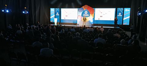 Área de conferencias.