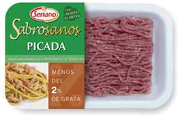 La compañía alimenticia <b>Cárnicas Serrano</b> ha lanzado al mercado una <i>carne picada con menos del 2% de materia grasa</i>, lo que supone una reducción de más del 85% sobre el resto de carnes picadas.